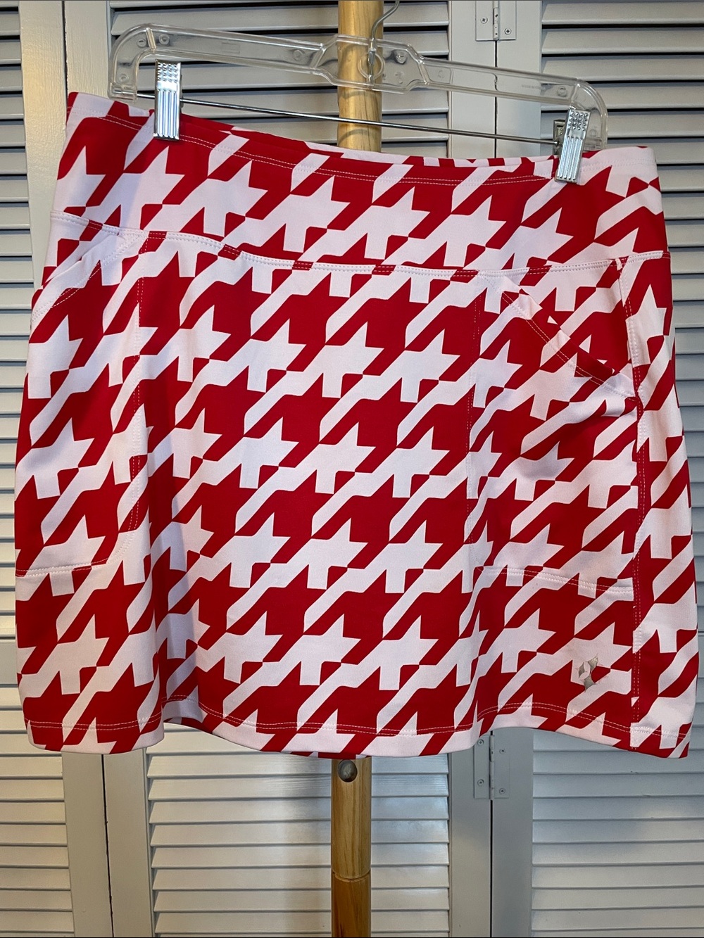 EUC Jofit Red Houndstooth Golf Skort - Sz L